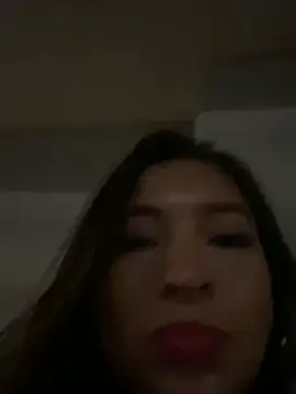 Itze Mua online show from 03-25-26, 03:17