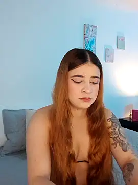 Snapshot of martina_connor1 chatting on 04-01-26, 11:11 martina connor1 online show from 04-01-26, 11:11
