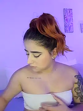 Snapshot of martina_connor1 chatting on 06-19-26, 04:57 martina connor1 online show from 06-19-26, 04:57