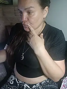 Zuleyka 69 online show from 06-10-26, 09:49