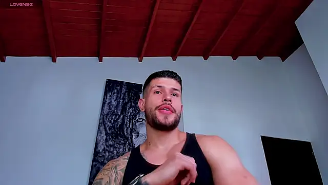 Snapshot of Santos_ramirez1 chatting on 04-28-26, 02:21 Santos ramirez1 online show from 04-28-26, 02:21