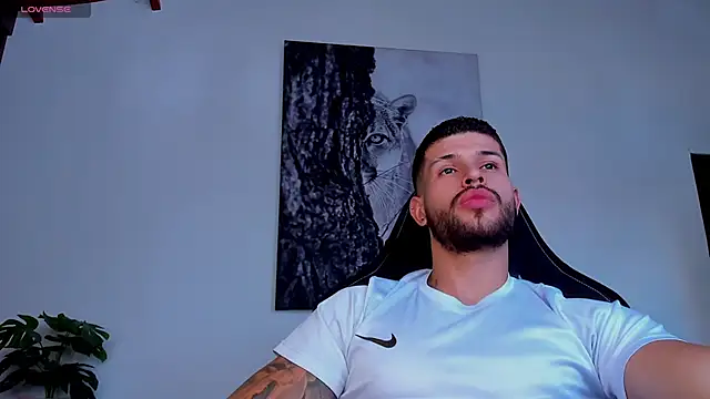 Santos ramirez1 online show from 06-12-26, 02:48