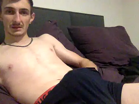 rmarcu01 online show from 03-28-26, 11:28