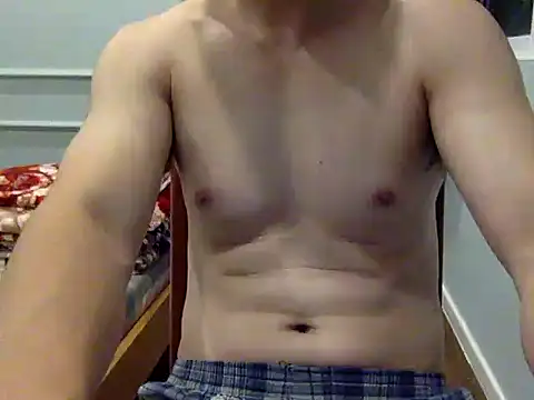 17Komodo online show from 05-07-26, 04:43