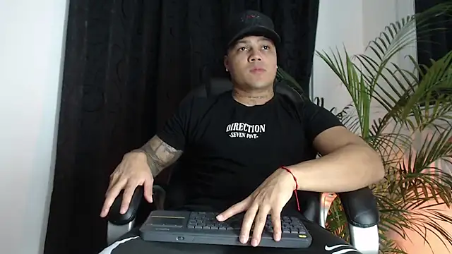 Pedro x777 online show from 03-26-26, 02:10