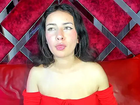 chrisstin foxx  online show from 04-09-26, 06:19