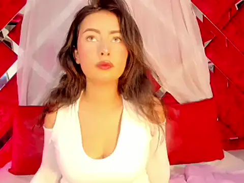 chrisstin foxx  online show from 04-01-26, 03:41