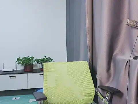 Snapshot of Llpl322 chatting on 05-27-26, 01:51 Llpl322 online show from 05-27-26, 01:51