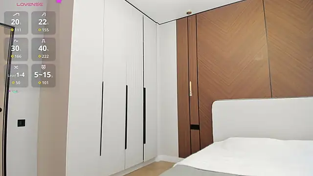 Takanasin online show from 04-19-26, 10:27