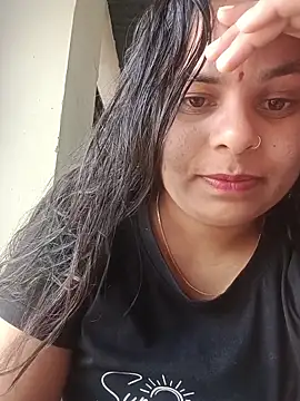 Snapshot of sunnyy_leone chatting on 03-23-26, 07:30 sunnyy leone online show from 03-23-26, 07:30