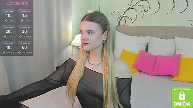 Emma peach online show from 06-09-26, 07:42