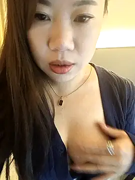 Snapshot of nina_520 chatting on 03-24-26, 06:24 nina 520 online show from 03-24-26, 06:24