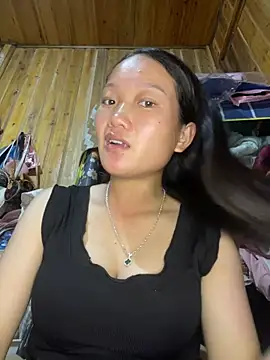 Jolinie online show from 05-08-26, 01:48