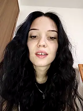 icedrosemarye online show from 04-15-26, 10:10