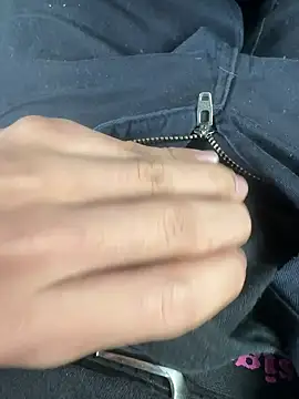 Snapshot of sy11myspa chatting on 03-23-26, 03:39 sy11myspa online show from 03-23-26, 03:39