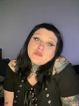 InkMaleficent online show from 03-22-26, 03:57