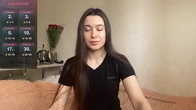 AureaMaggi online show from 05-13-26, 05:14