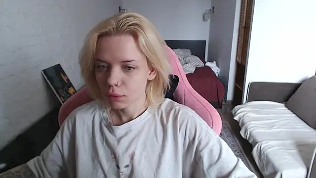 TenderChloe online show from 03-28-26, 09:43