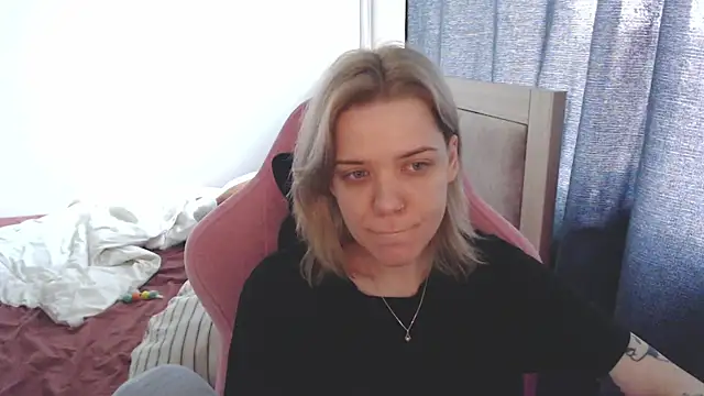 Snapshot of TenderChloe chatting on 05-30-26, 09:37 TenderChloe online show from 05-30-26, 09:37