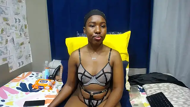 Candylips22 online show from 05-30-26, 08:58