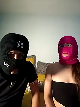 Nancyflores online show from 04-13-26, 05:44