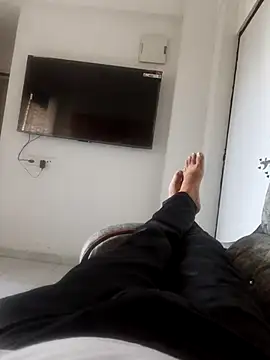 B S0051 online show from 04-04-26, 01:56