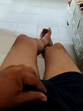 B S0051 online show from 04-08-26, 02:13