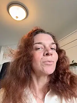 Snapshot of NataLee_vault chatting on 03-25-26, 04:28 NataLee vault online show from 03-25-26, 04:28