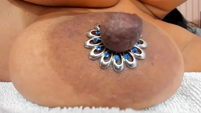 zara lopez online show from 10-26-25, 11:54