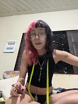 Moon  online show from 05-19-26, 10:50
