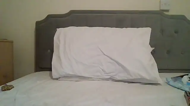 feetlovrr94 online show from 03-28-26, 09:27