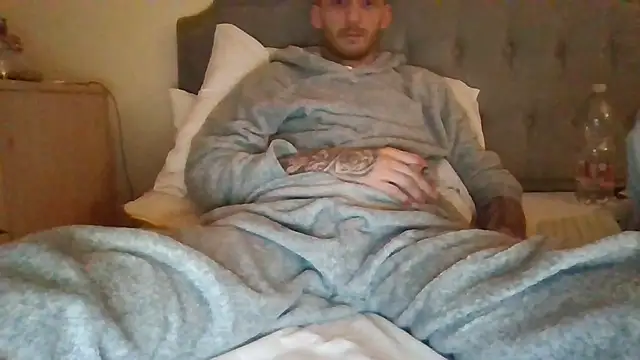 feetlovrr94 online show from 03-26-26, 01:26