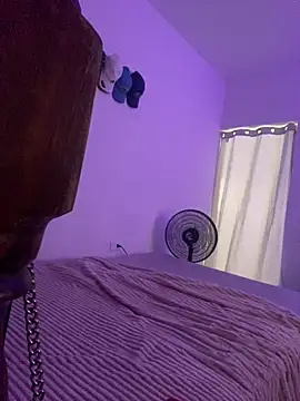 Valerials online show from 04-13-26, 07:07