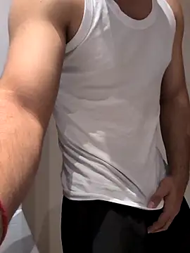handsome-hunky online show from 04-08-26, 02:07