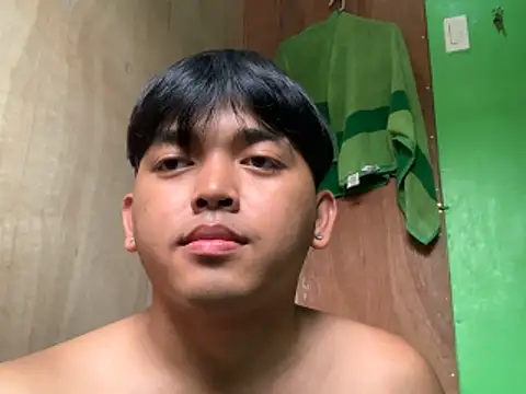 haru-X-hunter online show from 04-12-26, 03:21