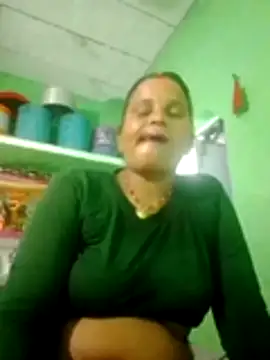 Snapshot of Shivani09900 chatting on 07-07-26, 03:09 Shivani09900 online show from 07-07-26, 03:09