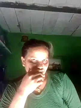 Snapshot of Shivani09900 chatting on 07-11-26, 05:46 Shivani09900 online show from 07-11-26, 05:46