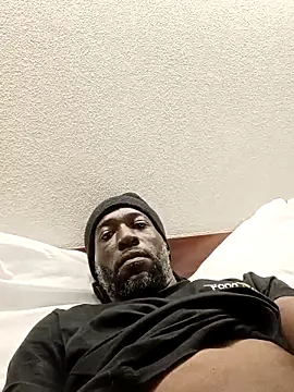 Snapshot of KingBlackStallion chatting on 04-08-26, 01:56 KingBlackStallion online show from 04-08-26, 01:56