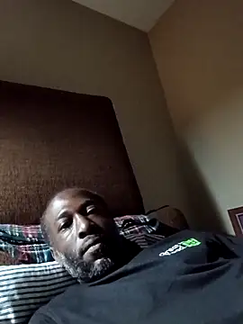 Snapshot of KingBlackStallion chatting on 04-03-26, 06:31 KingBlackStallion online show from 04-03-26, 06:31