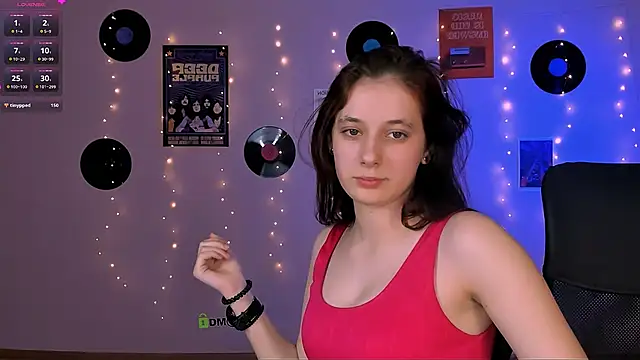 nami glow online show from 03-26-26, 12:14