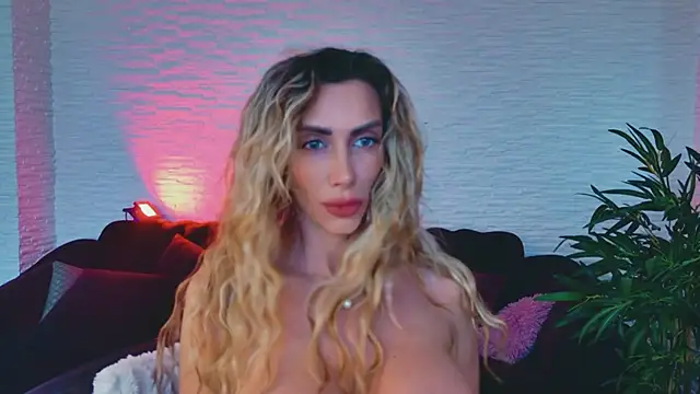 AngelWooW online show from 04-11-26, 05:37
