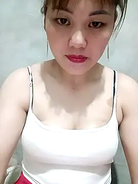 Snapshot of meg_06 chatting on 03-23-26, 11:54 meg 06 online show from 03-23-26, 11:54