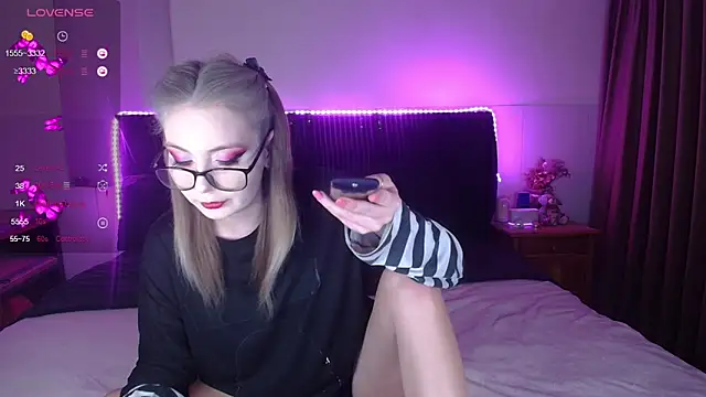 ammyska online show from 04-22-26, 10:38