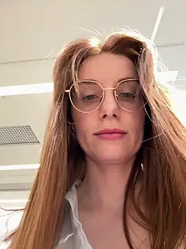 FReyja 44 online show from 05-19-26, 08:10