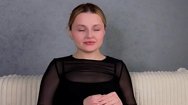 LorriMonz online show from 03-29-26, 03:30