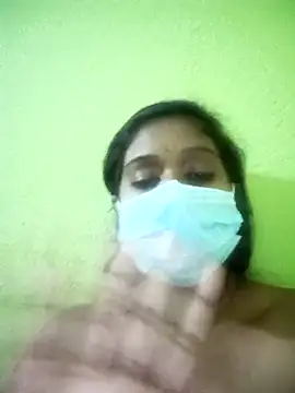 Snapshot of bannerjeesneha20 chatting on 03-28-26, 01:45 bannerjeesneha20 online show from 03-28-26, 01:45