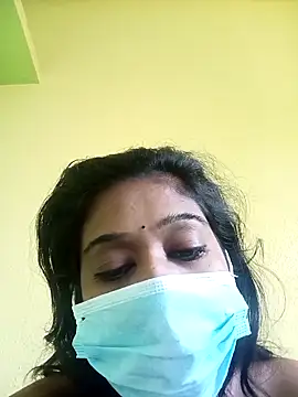 Snapshot of bannerjeesneha20 chatting on 04-01-26, 02:02 bannerjeesneha20 online show from 04-01-26, 02:02