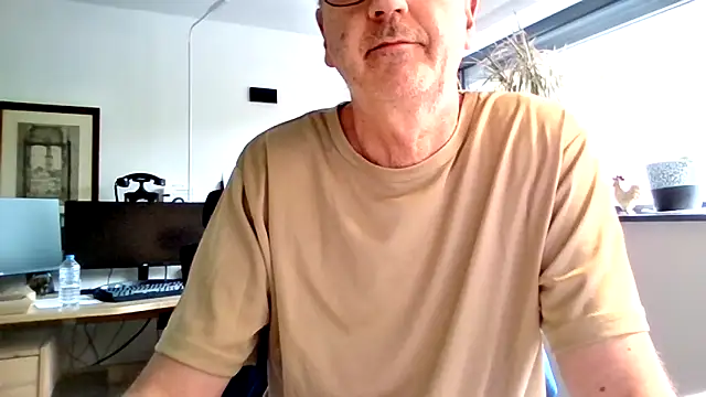 HotLucas66 online show from 05-06-26, 12:42