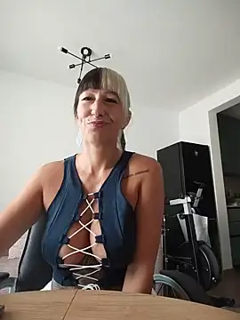 kendra peach online show from 06-30-26, 08:58