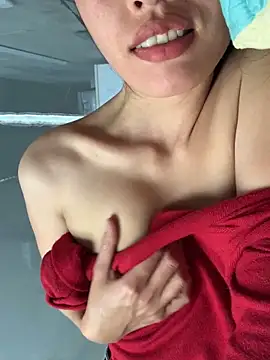 Sapphire-zz online show from 03-26-26, 07:17